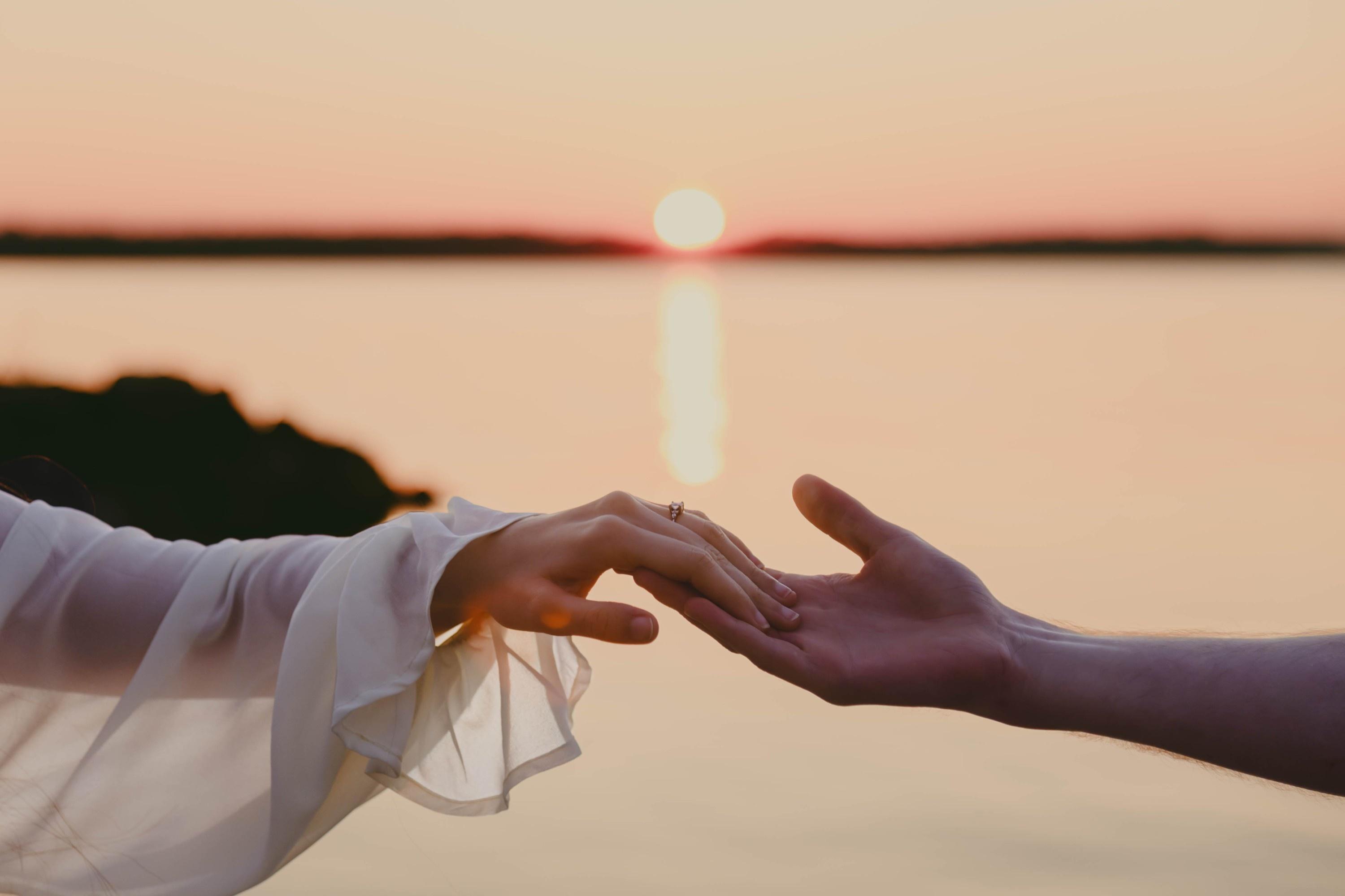 carousel-hero-element image-2